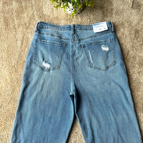 NWT Abound Mom Jean Button-Fly Light Stone Wash Distressed 90s Jeans Size 29 - Picture 11 of 16
